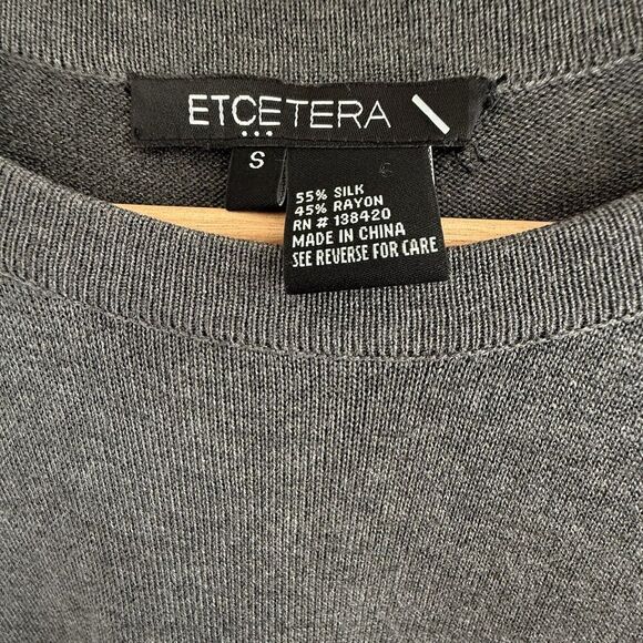 Women Etcetera Silk Blend Multi Media Sweater size S lightweight grey - Picture 3 of 10